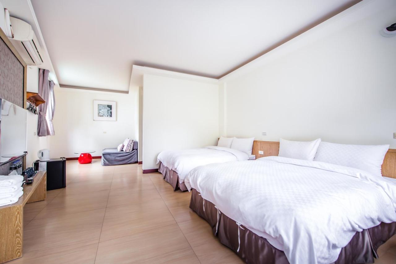 Moonlake B&B Yuchi Εξωτερικό φωτογραφία
