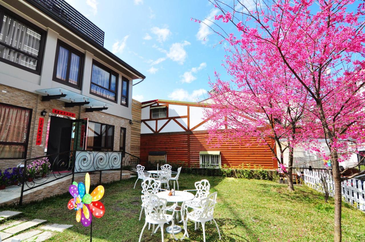 Moonlake B&B Yuchi Εξωτερικό φωτογραφία